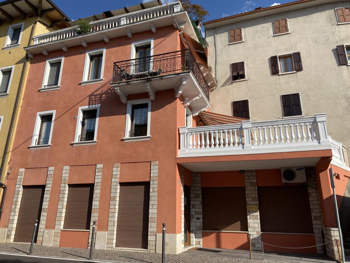 Casa Balansina Lake View Brenzone sul Garda Buitenkant foto